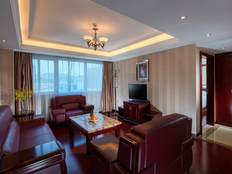 Vienna Hotel Shenzhen Fenghuang Road Екстер'єр фото